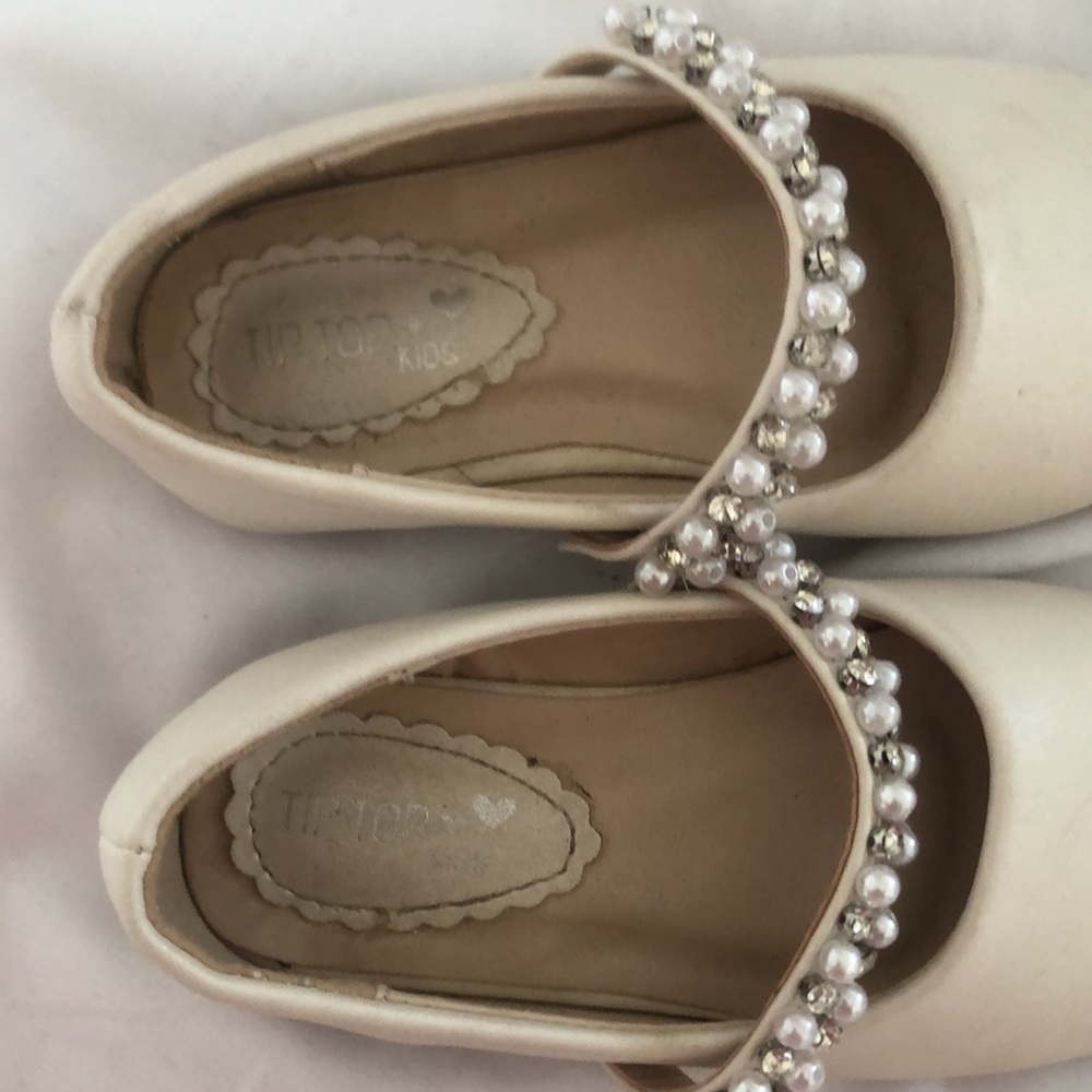 Girls Tip top spring pearl diamonds dress shoes - Picture 3 of 8